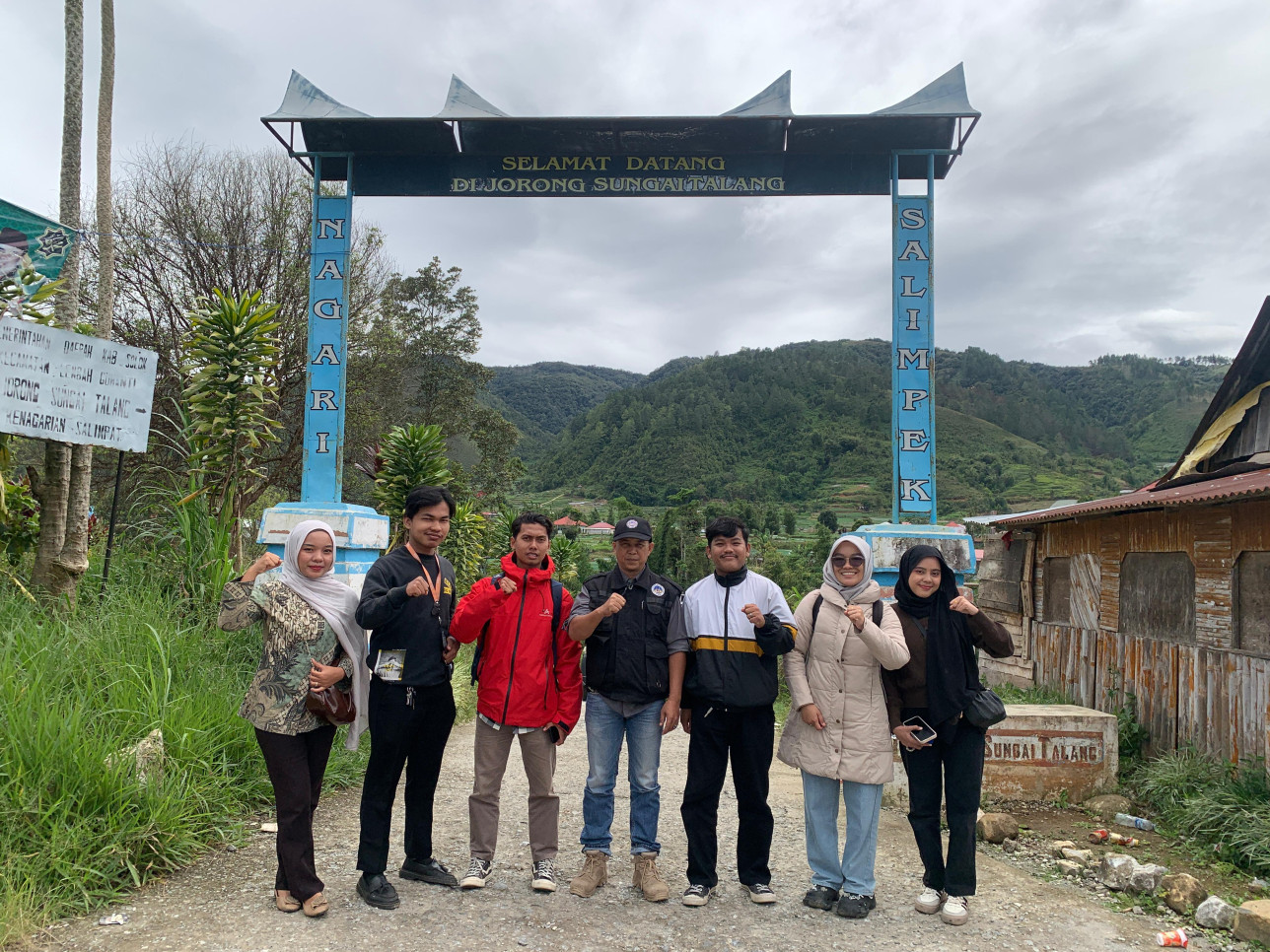 Survey lokasi KKN UNP Januari-Juni 2026 di Nagari Salimpek, Kab. Solok. DPL: Donny Fernandez, S.Pd, M.Sc. (05/01/2026)