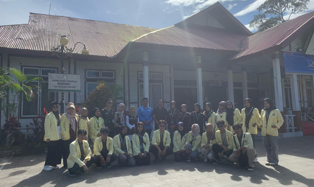 Pengantaran mahasiswa KKN UNP periode Juli Desember ke Desa Mara, Kab. Kepulauan Mentawai. DPL: Dr. Andri Gemaini, S.Si., M.Pd. (29/06/2025)