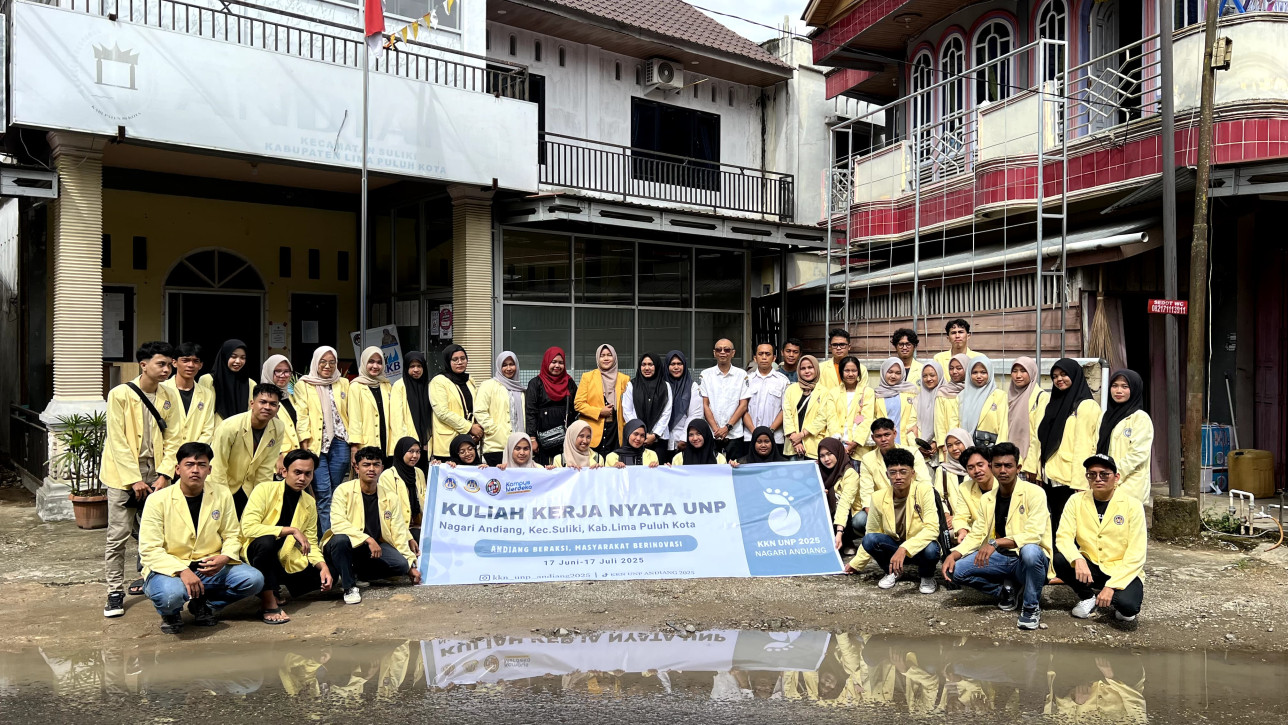 Pengantaran mahasiswa KKN UNP periode Juli Desember ke Nagari Andiang, Kab. 50 Kota. DPL: Herlin Triana, M.Hum. (17/06/2025)