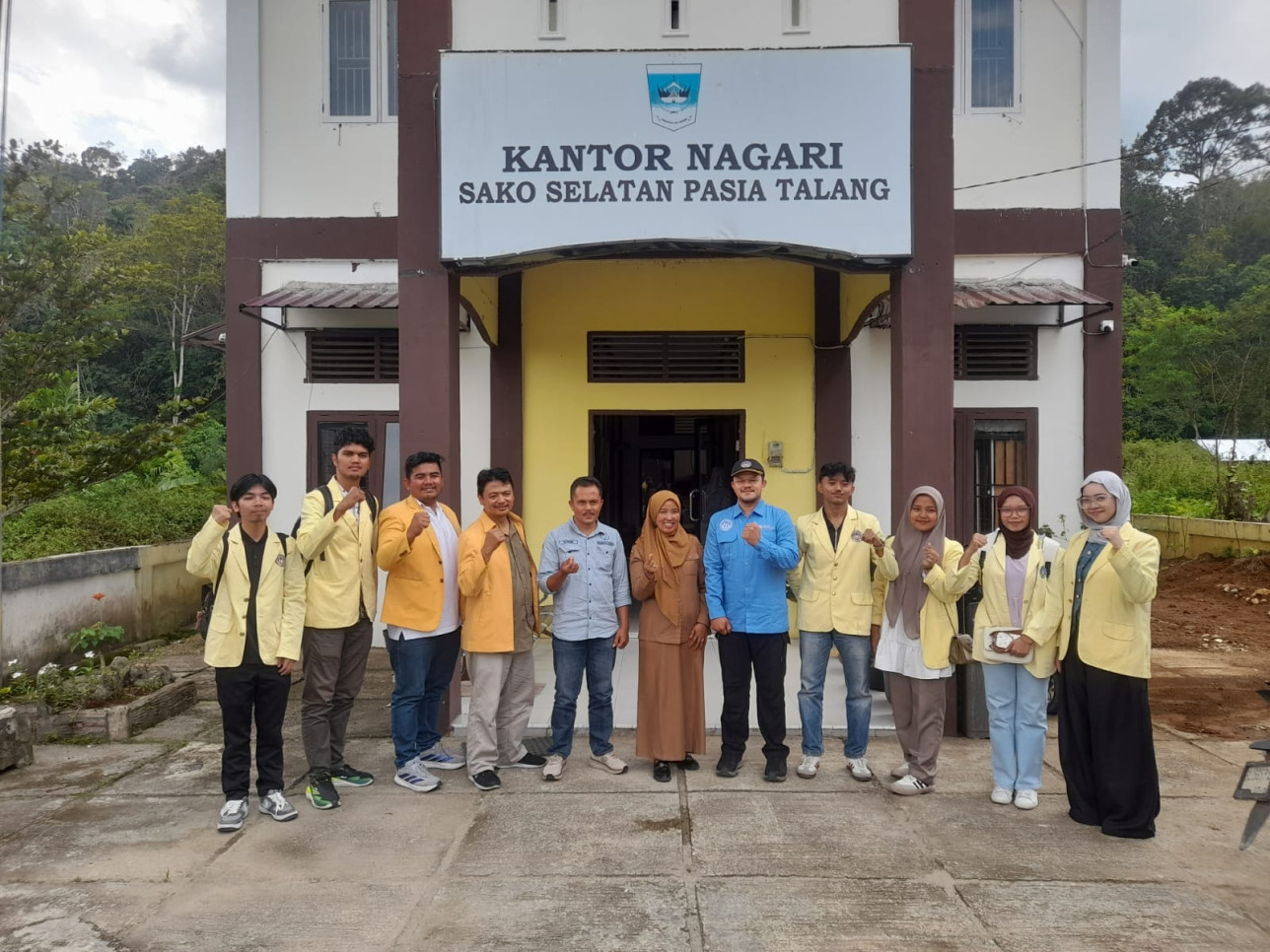 Survey lokasi KKN UNP Januari-Juni 2026 di Nagari Sako Selatan Pasir Talang, Kabupaten Solok Selatan. DPL: Dr. Syaiful Haq, S.Pd., M.Pd.T. (05/01/2026)