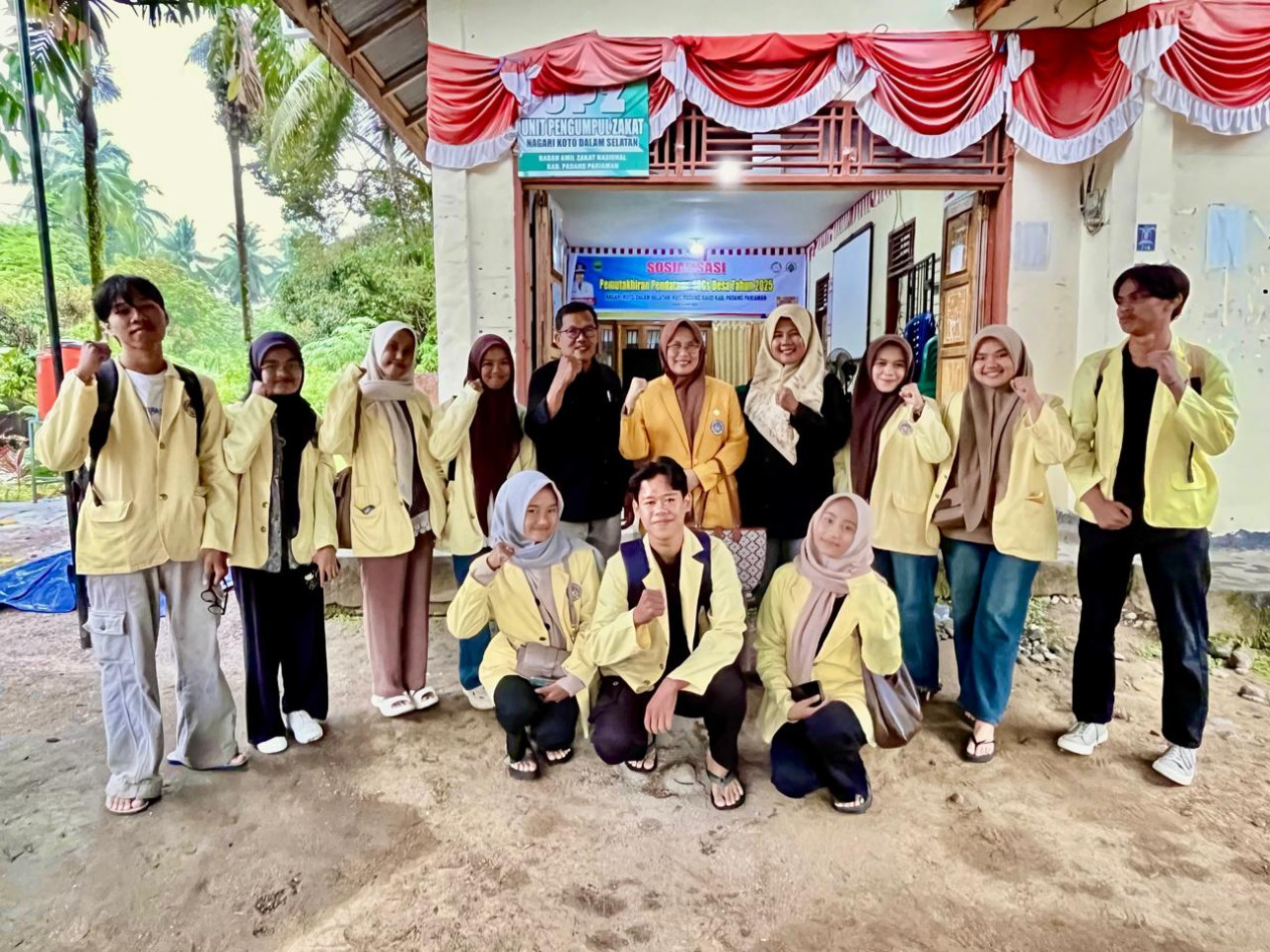 Survey lokasi KKN Survey KKN periode Juli Desember di Nagari Koto Dalam Selatan, Kab. Padang Pariaman. DPL: Dr. Henny yustisia. (10/06/2025)