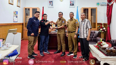 Pusat KKN LPPM UNP-Pemkab Mentawai Perkuat Kolaborasi Lewat KKN Berbasis Dampak Nyata